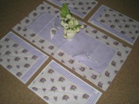 Fialové prostírání a středový ubrus - souprava